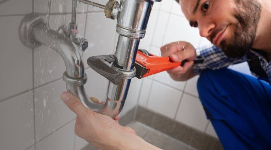 Professional same day plumber services in Alhambra, IL